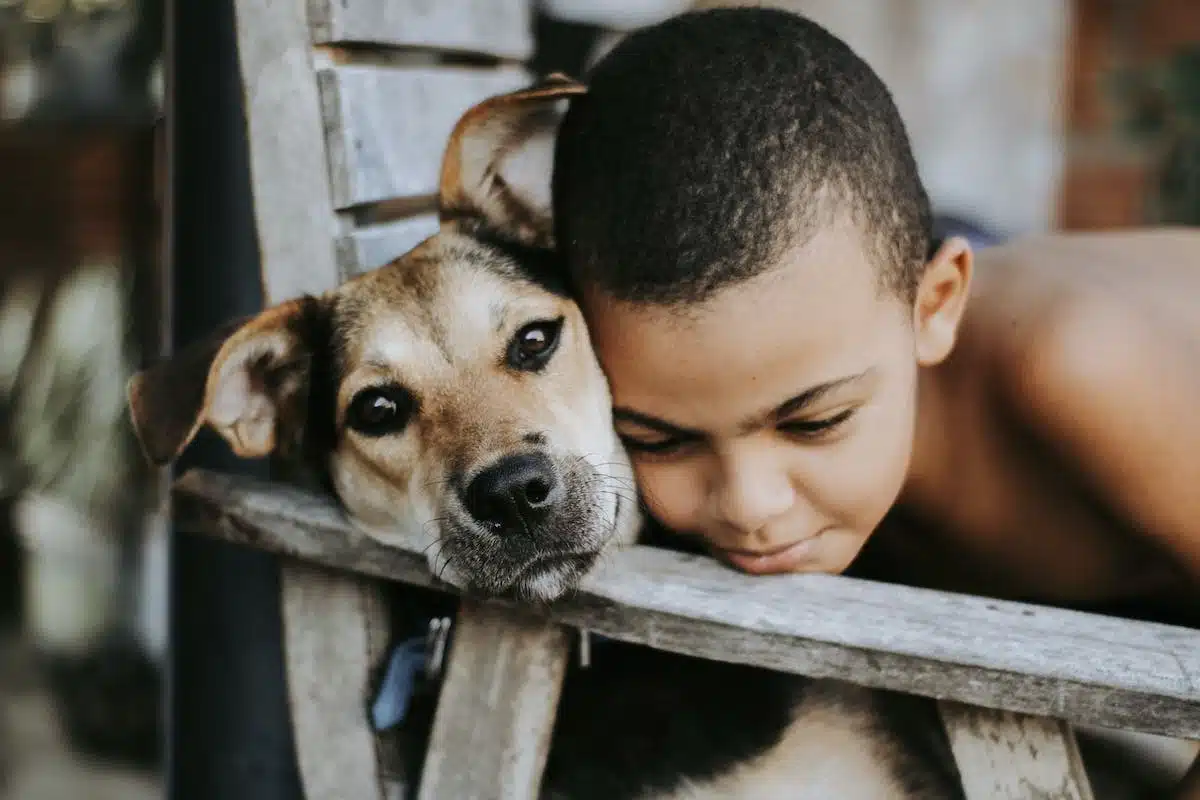 chien  enfant